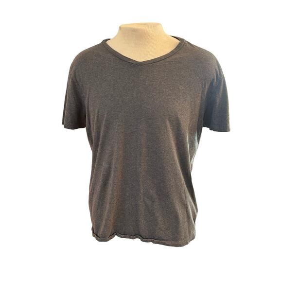 CALVIN KLEIN BLACK V NECK EMBROIDERED LOGO T SHIRT MENS XL - Picture 1 of 4